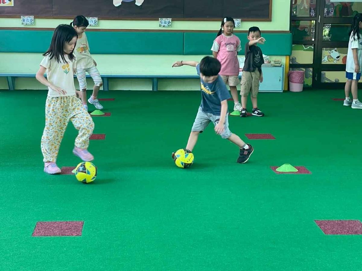 114.08--足球樂樂隊 114.08--足球樂樂隊