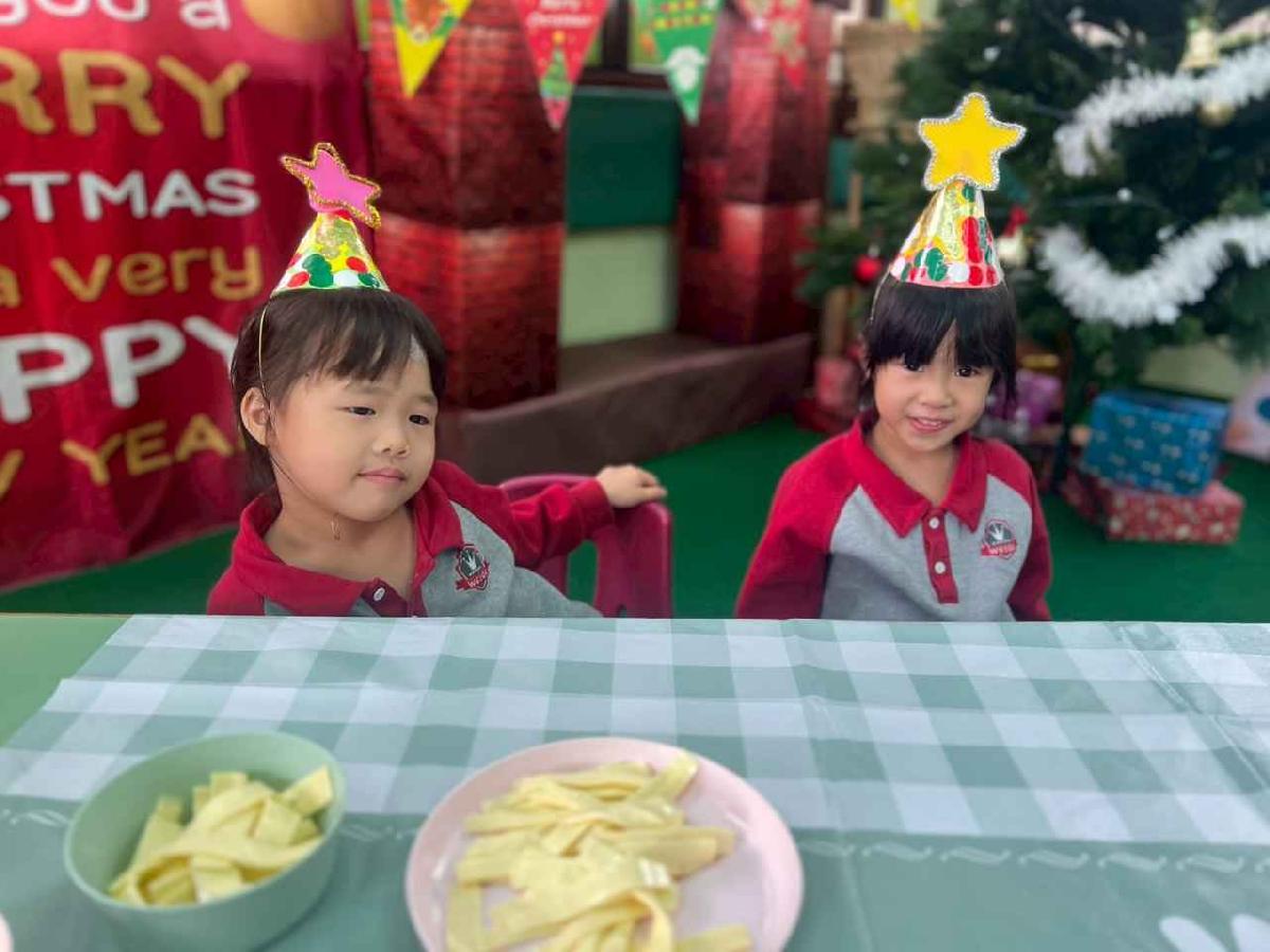 line_album_1219聖誕party_251219_4