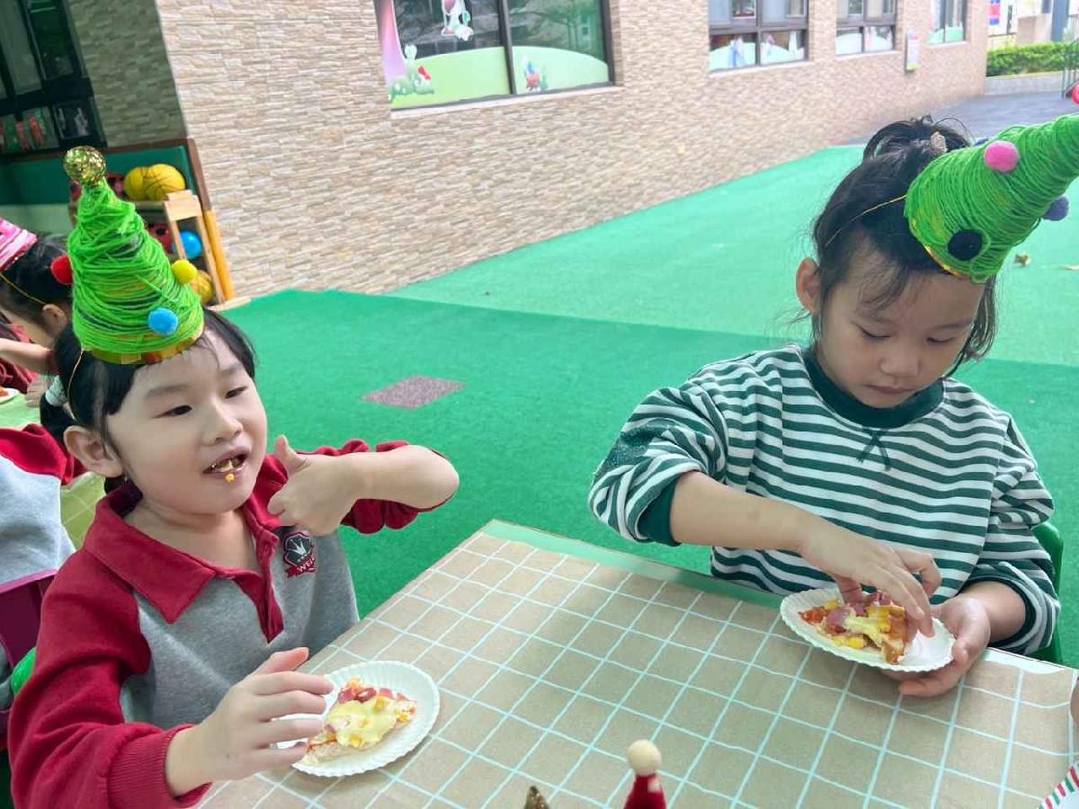 line_album_1219聖誕party_251219_20