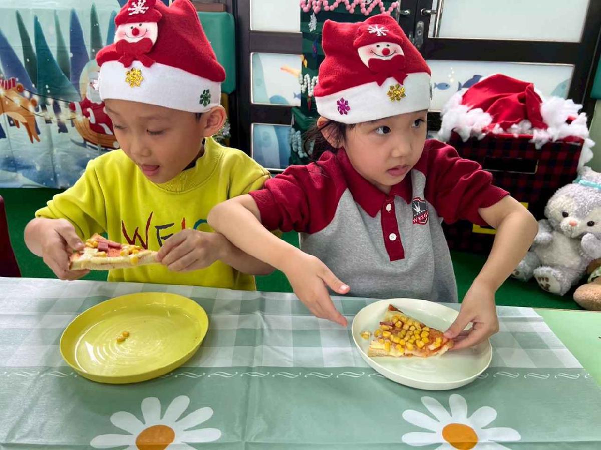 line_album_1219聖誕party_251219_23