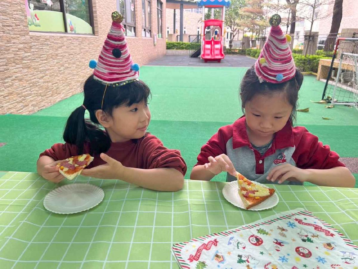 line_album_1219聖誕party_251219_29