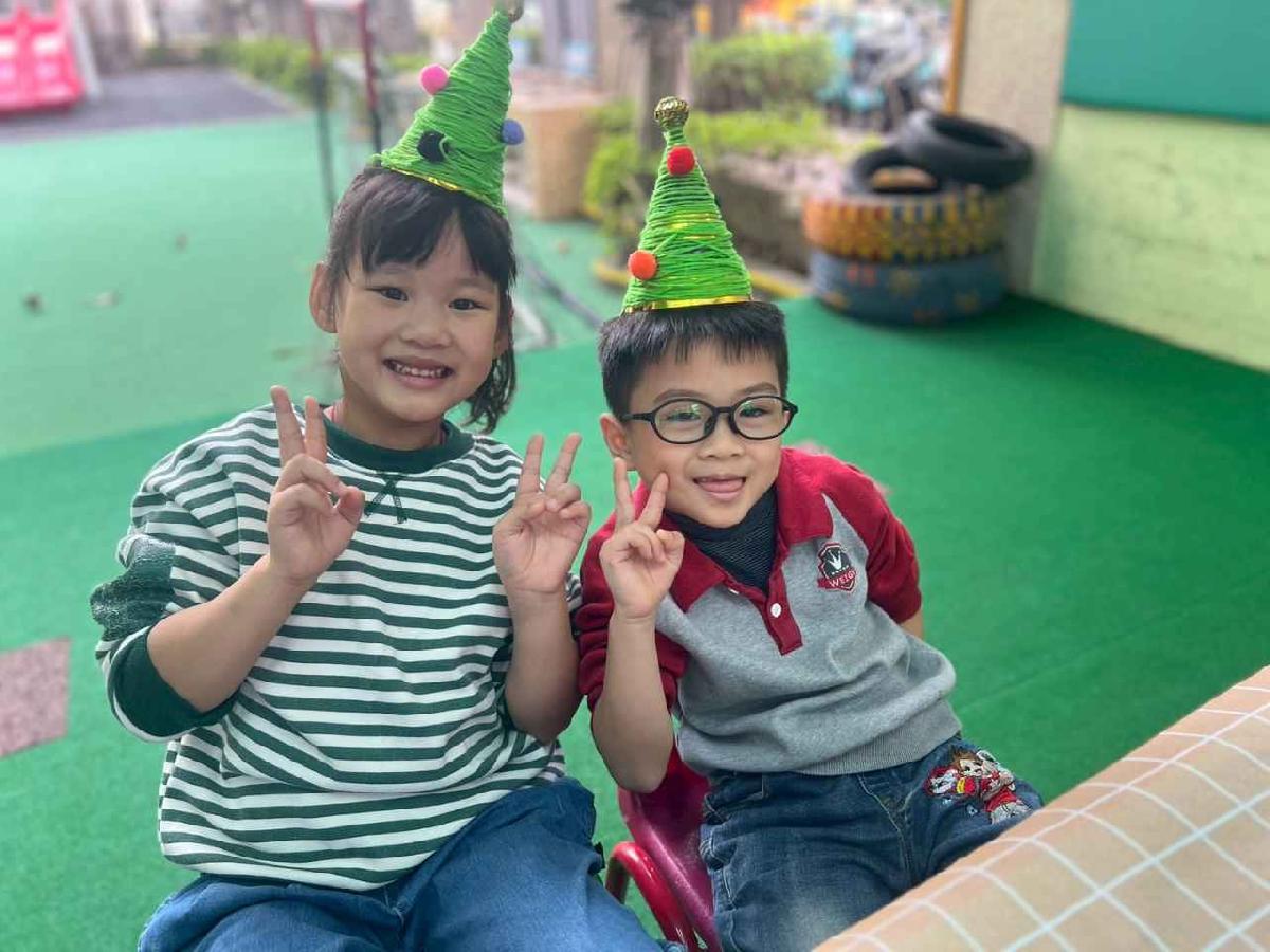 line_album_1219聖誕party_251219_44