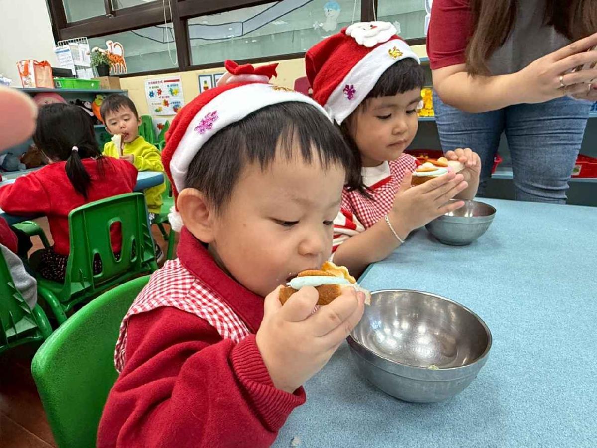 line_album_幼幼製做糖霜杯子蛋糕_251222_19