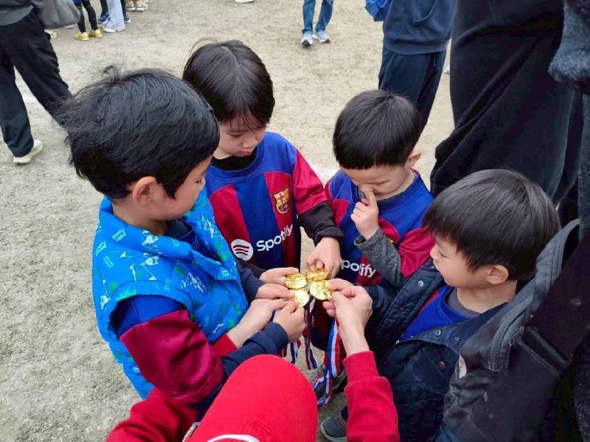 line_album_110足球友誼賽_260112_101