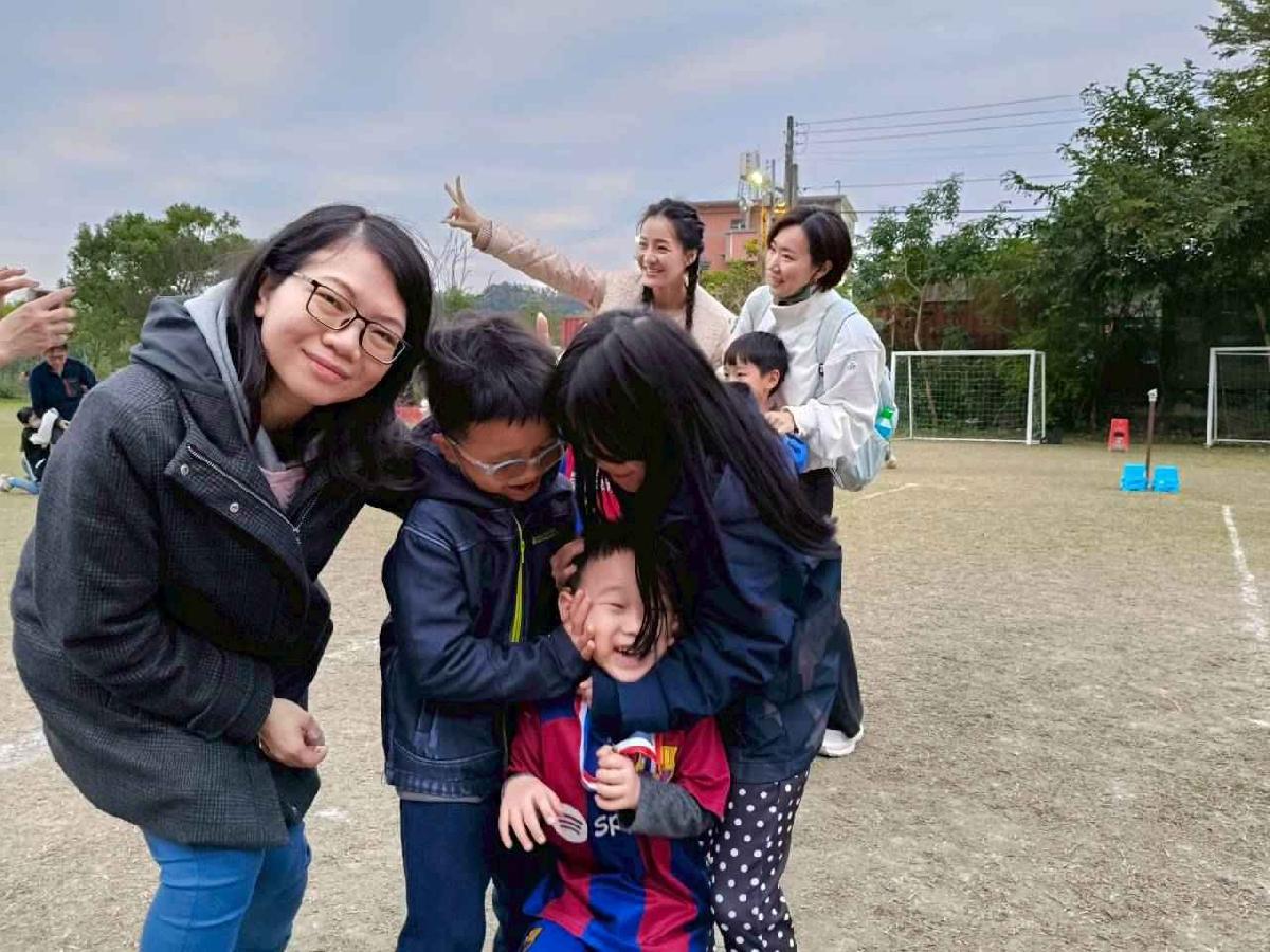 line_album_110足球友誼賽_260112_111