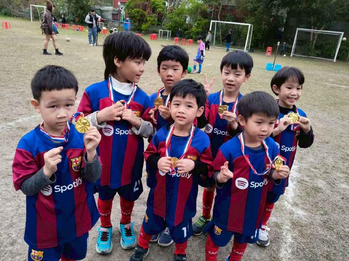 line_album_110足球友誼賽_260112_123