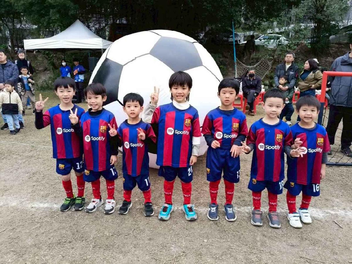 line_album_110足球友誼賽_260112_138