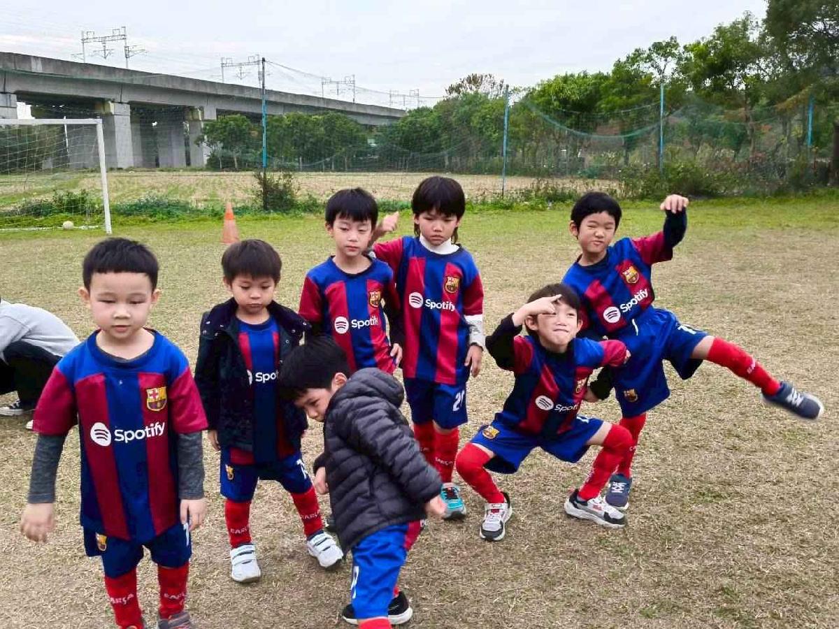 line_album_110足球友誼賽_260112_143