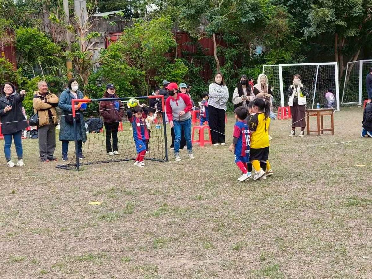 line_album_110足球友誼賽_260112_75