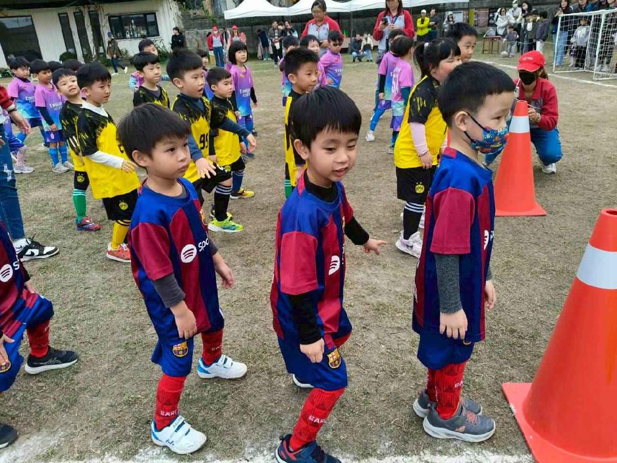 line_album_110足球友誼賽_260112_18