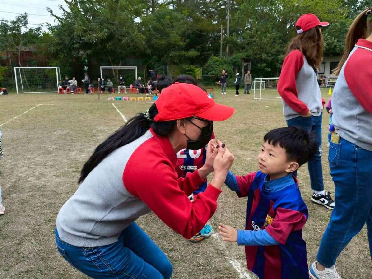 line_album_110足球友誼賽_260112_29