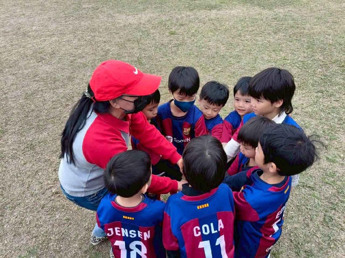 line_album_110足球友誼賽_260112_40