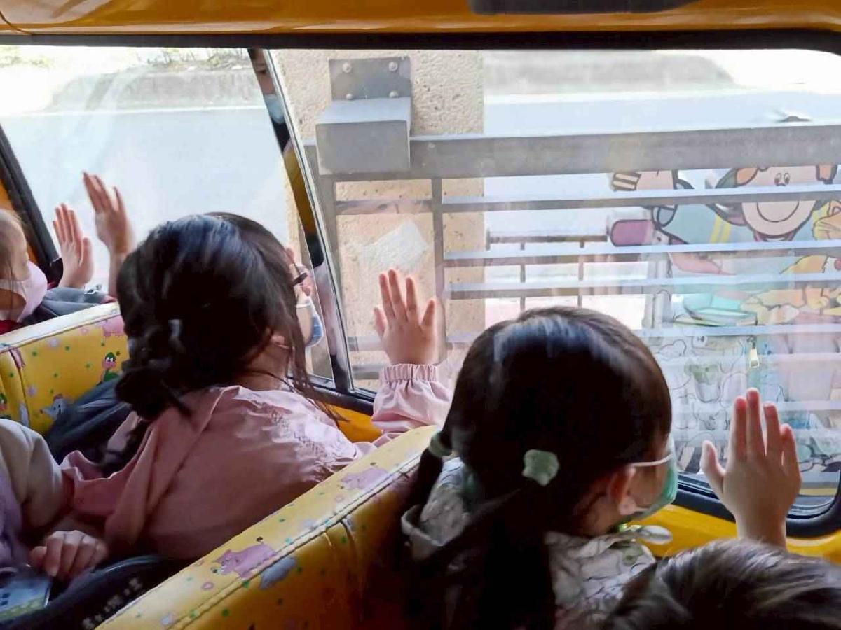 line_album_娃娃車宣導演練_260313_4