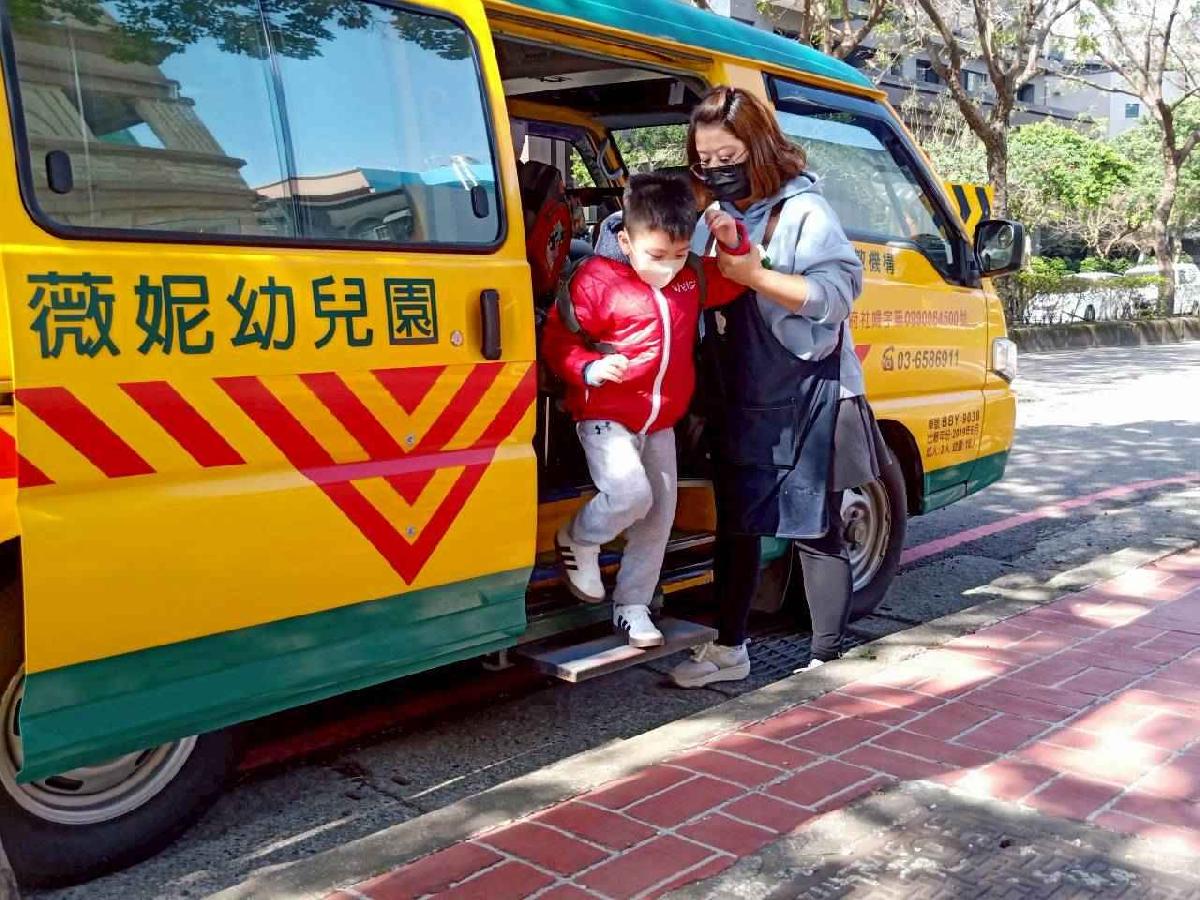 line_album_娃娃車宣導演練_260313_28