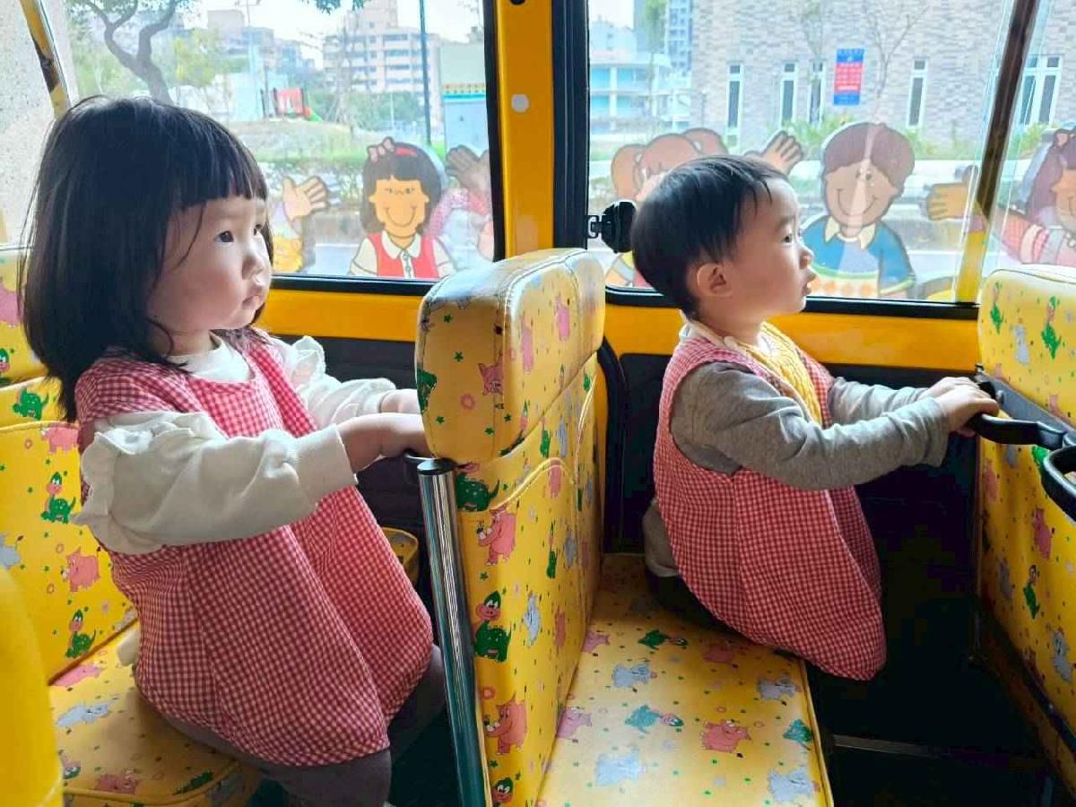 line_album_娃娃車宣導演練_260313_109