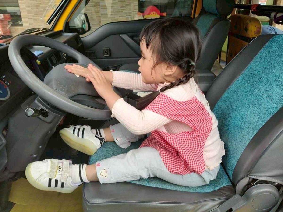 line_album_娃娃車宣導演練_260313_129