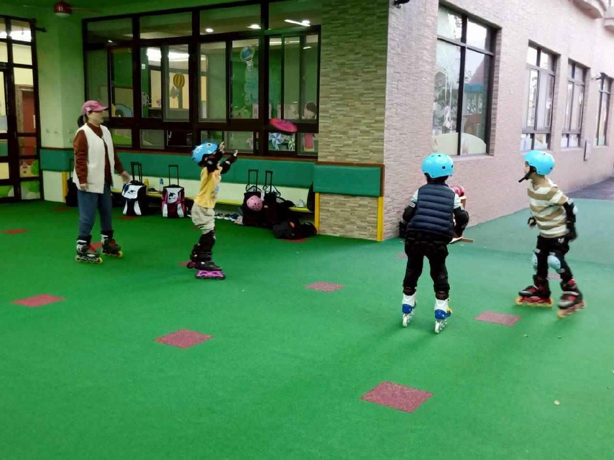 line_album_115.03.11直排輪_260311_21