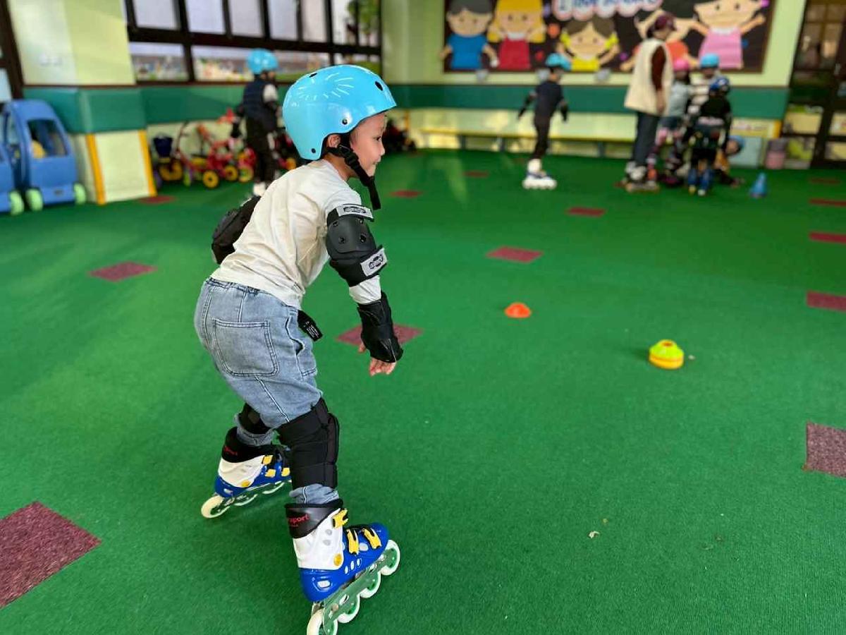 line_album_115.03.11直排輪_260311_58