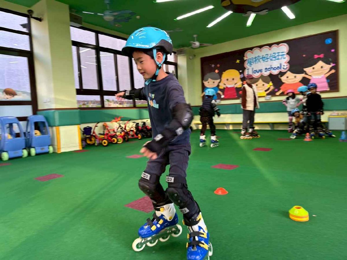 line_album_115.03.11直排輪_260311_63