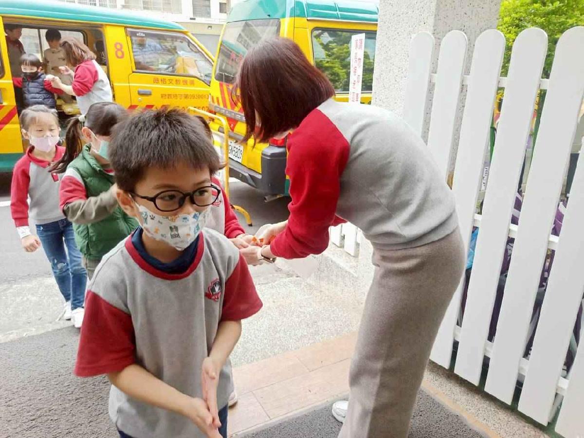 line_album_202訪安親班_001 (6)