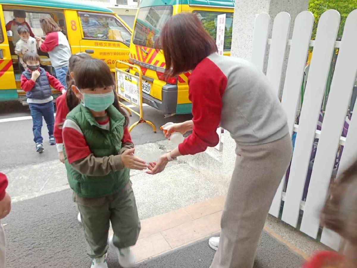 line_album_202訪安親班_001 (7)