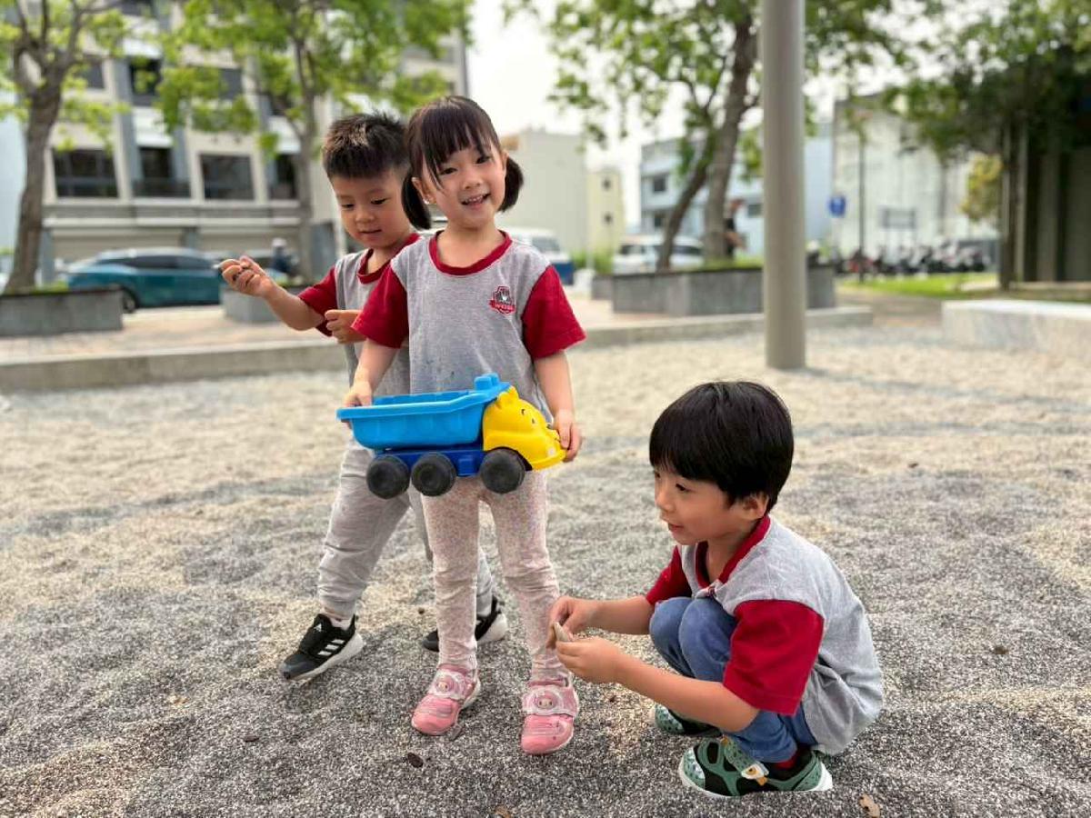 line_album_柿子公園_260415_16