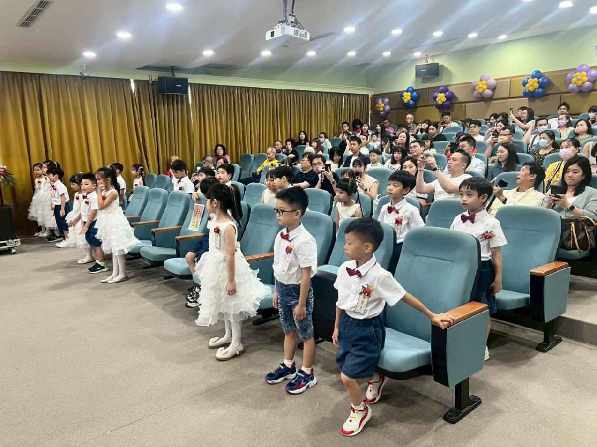 line_album_115.07.18畢業典禮_260720_81