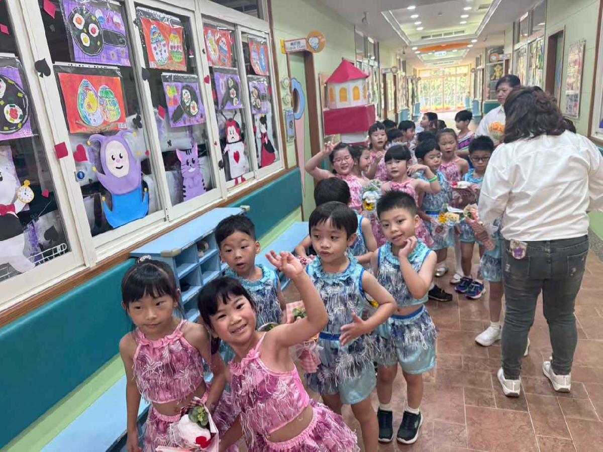 line_album_115.07.18畢業典禮_260720_60