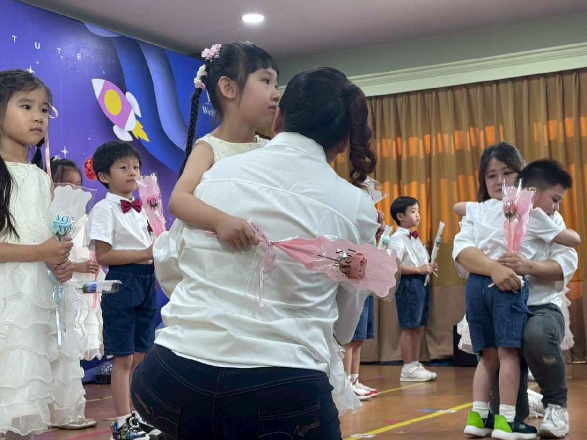 line_album_115.07.18畢業典禮_260720_24